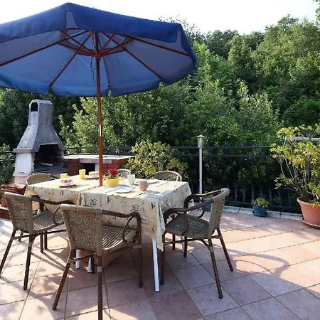 With Parking Space - 23795 Οπατία