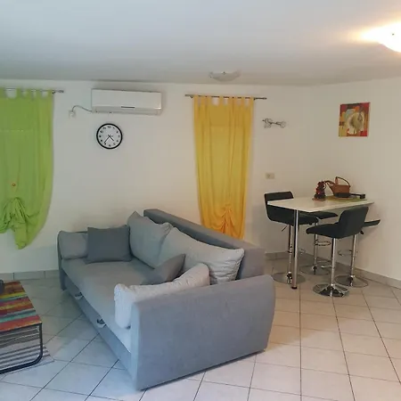 With Parking Space - 23795 Apartment Opatija