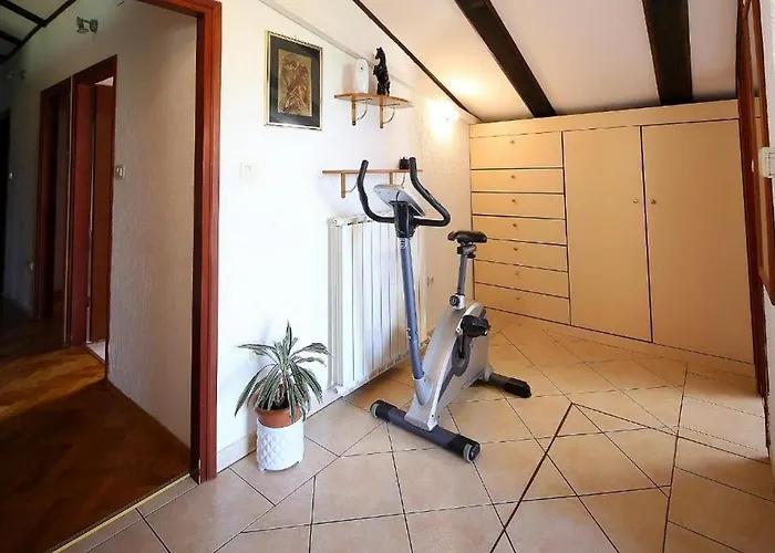 Apartment With Parking Space - 23795 *