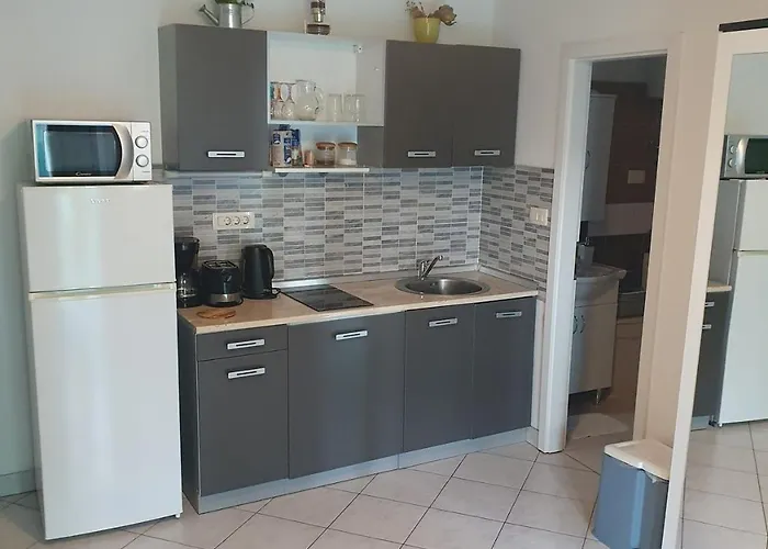 Apartment With Parking Space - 23795