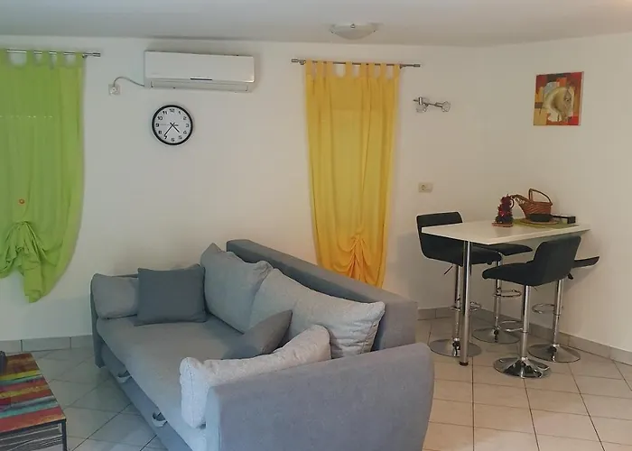 With Parking Space - 23795 דירה אופטיה