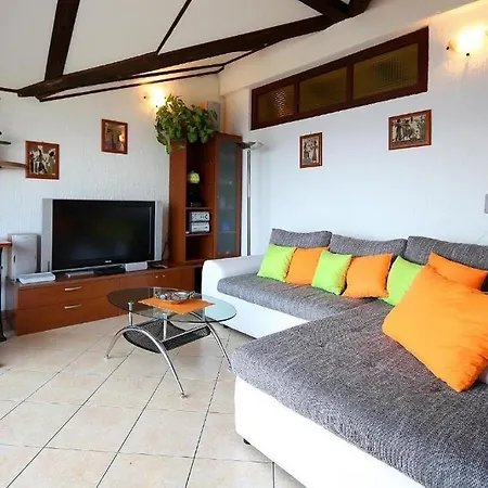 With Parking Space - 23795 * 奥帕提亚